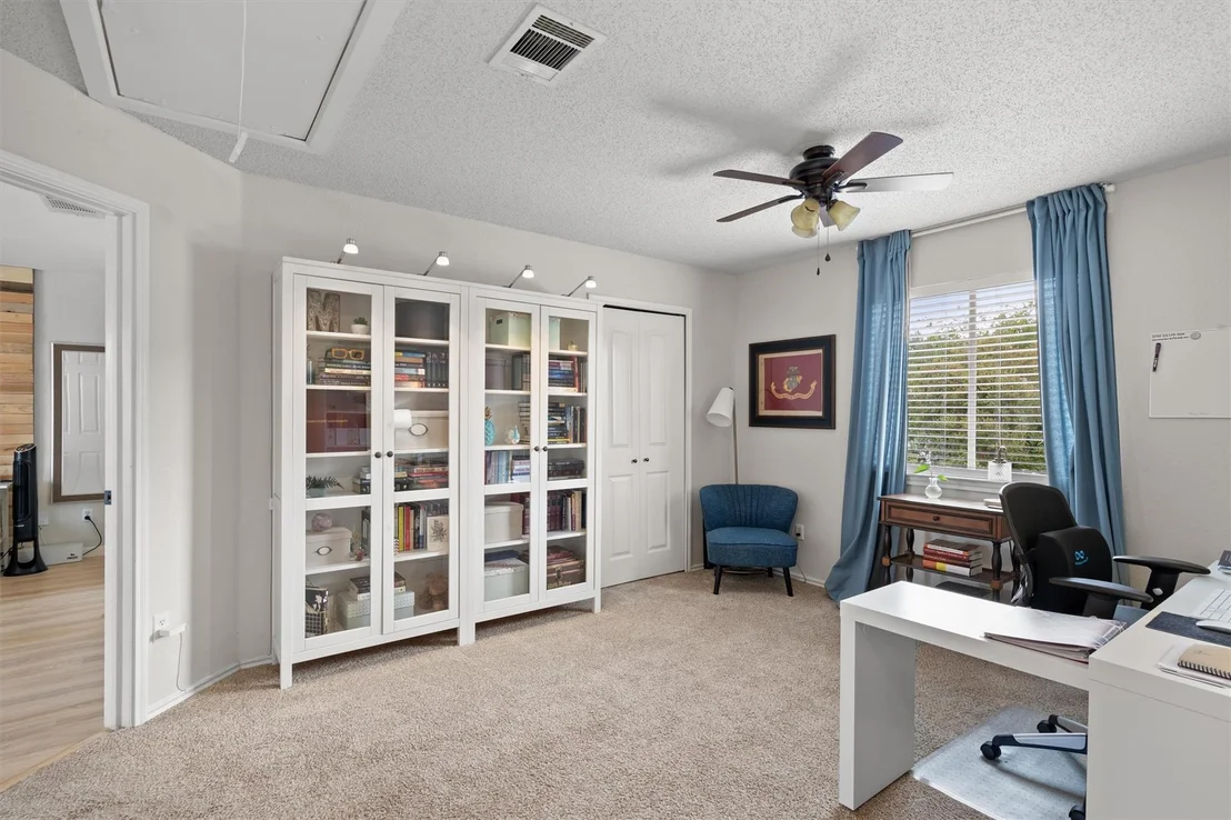 Photo of 1308 Honeysuckle LN