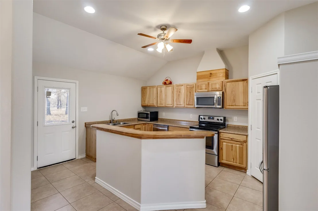 Photo of 126 Granite BLVD