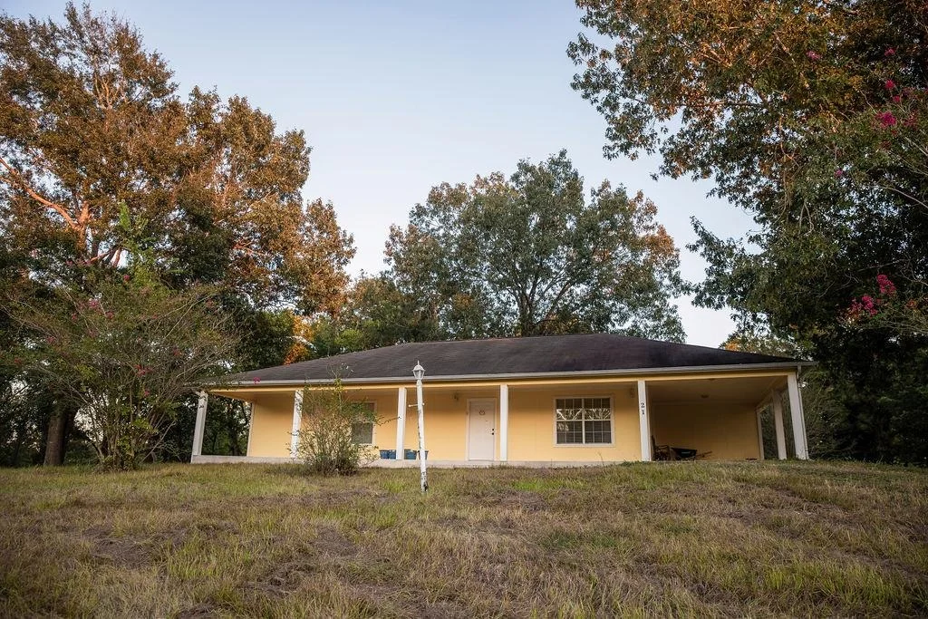 Photo of 21 Anderson LN