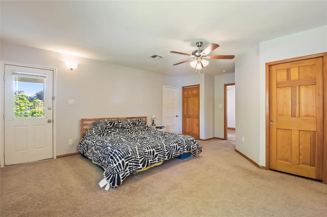 Photo of 528 Old Mcdade RD