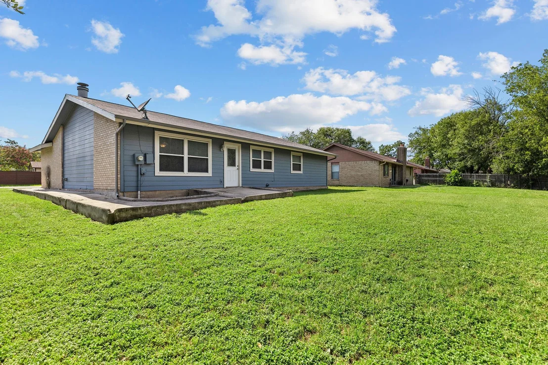 Photo of 1703 Greyson DR