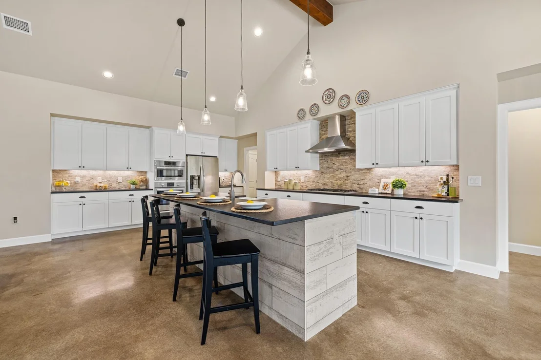 Photo of 909 Highland Spring LN