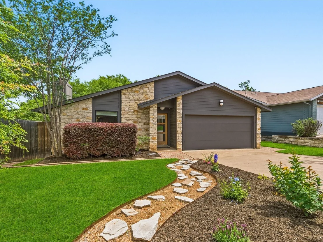 Photo of 3218 Western DR