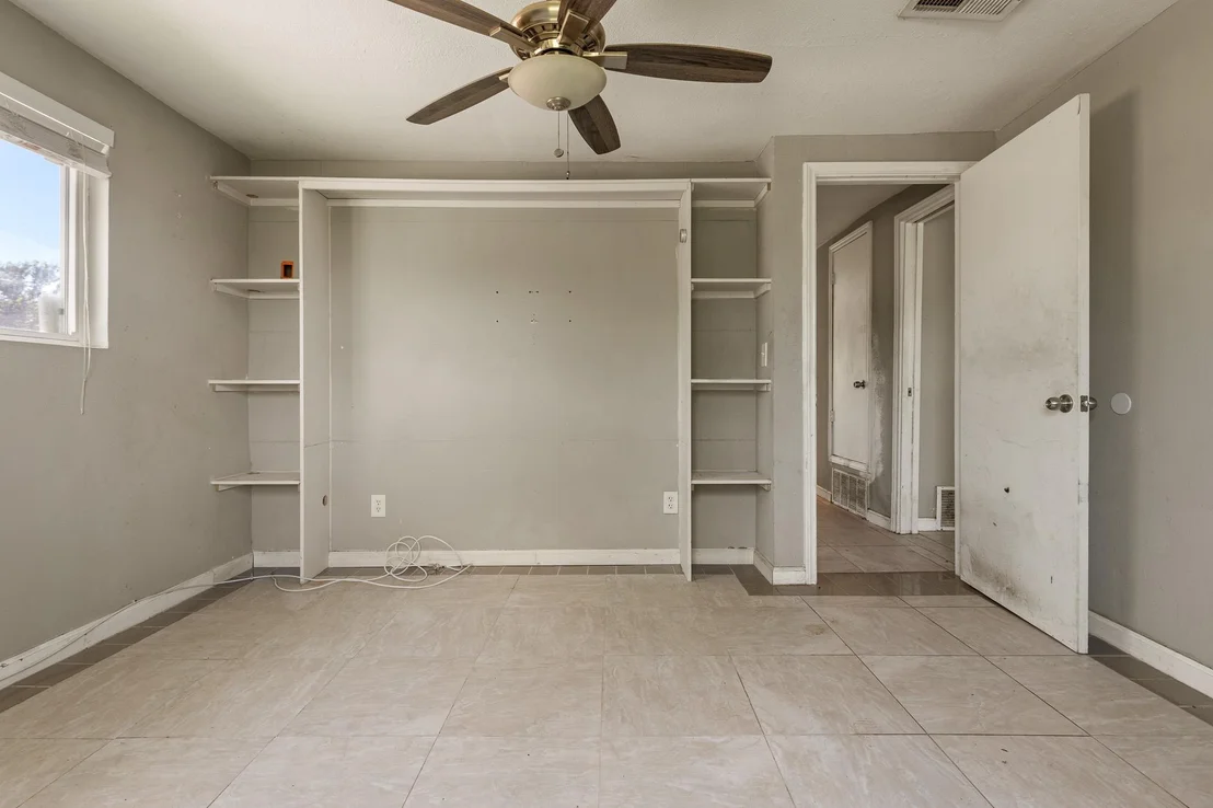 Photo of 7402 Providence Ave