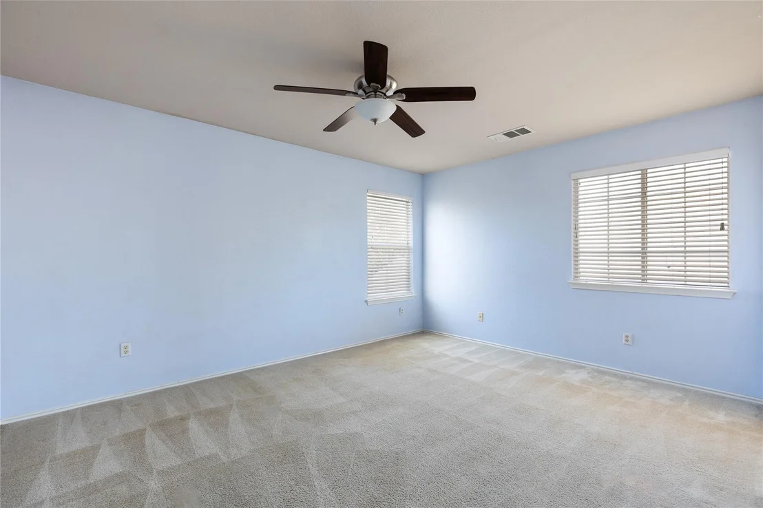 Photo of 3100 Lynnbrook DR