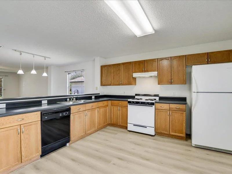 Photo of 13827 Spring Heath RD
