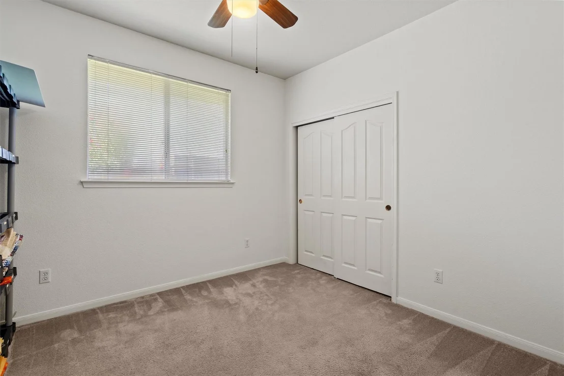 Photo of 418 Keenland DR