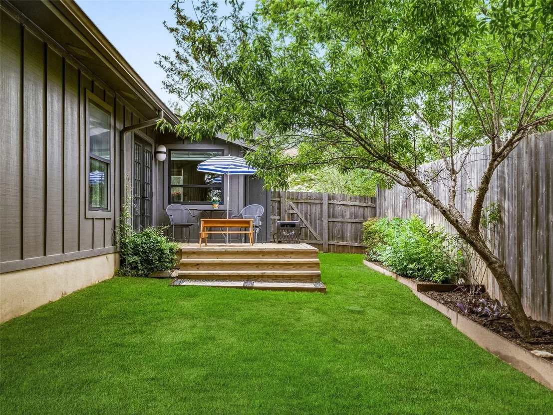 Photo of 3218 Western DR