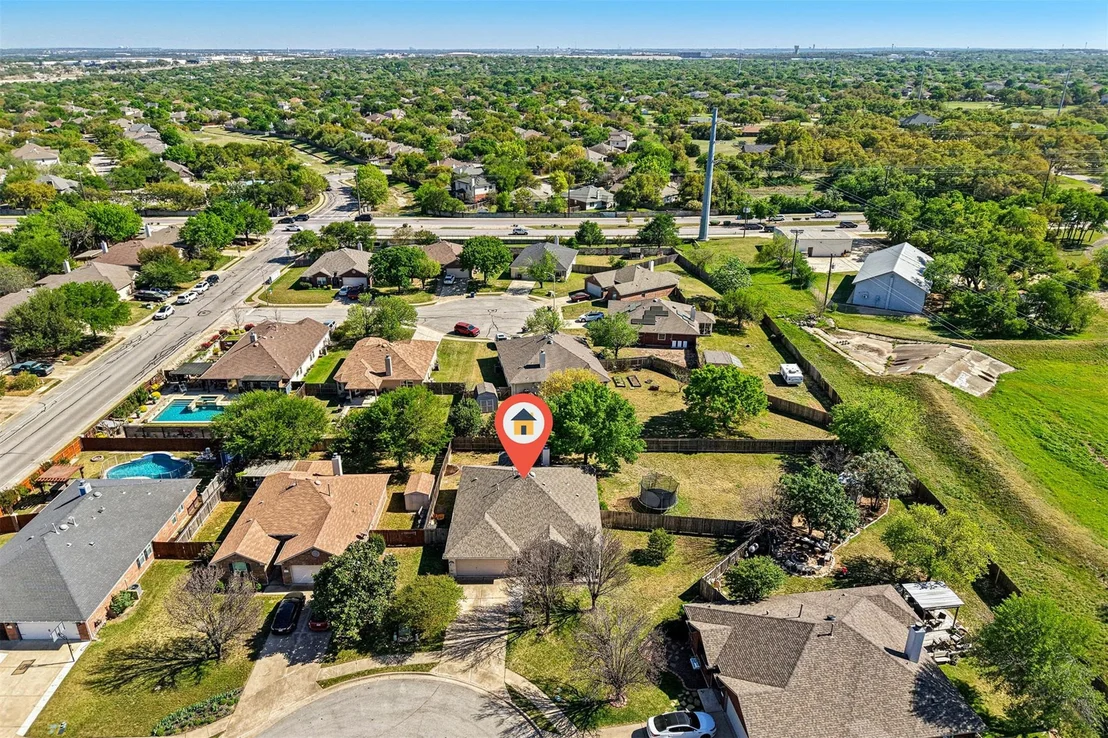 Photo of 902 Ridgemont CIR