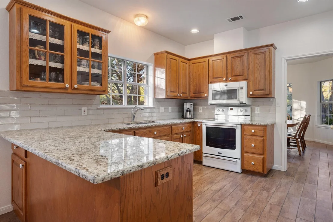 Photo of 301 Crystal Meadows DR