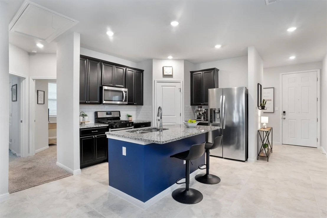 Photo of 332 Mountain Valley ST