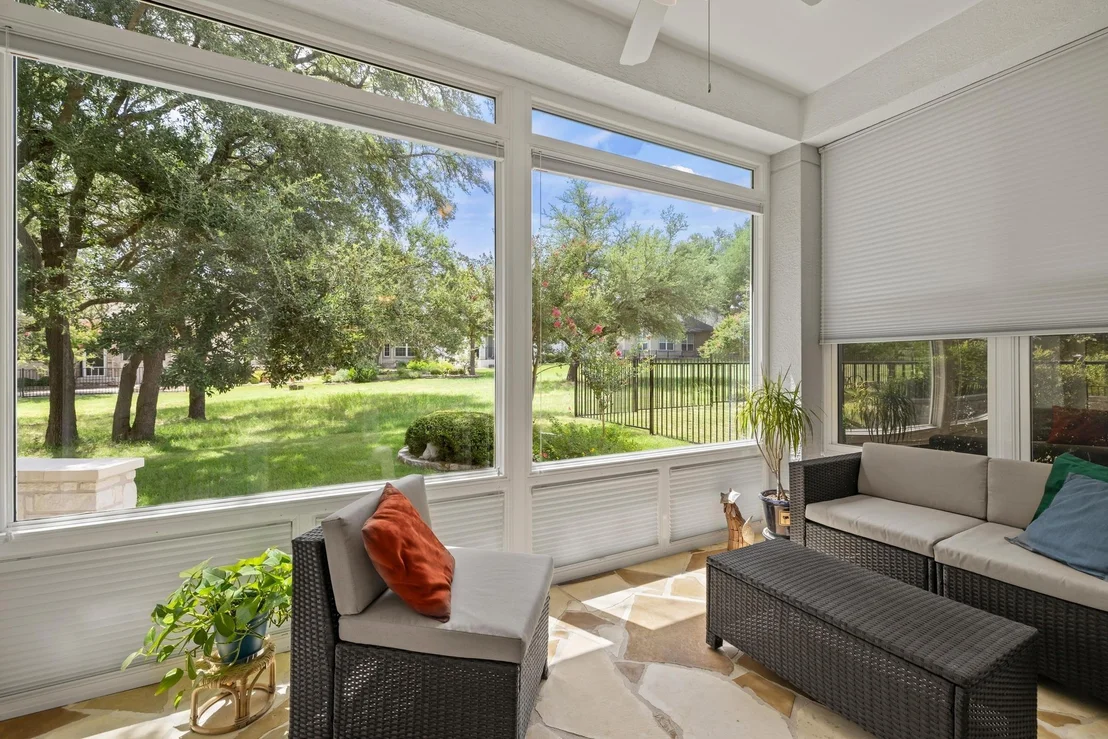 Photo of 302 Rosecliff DR