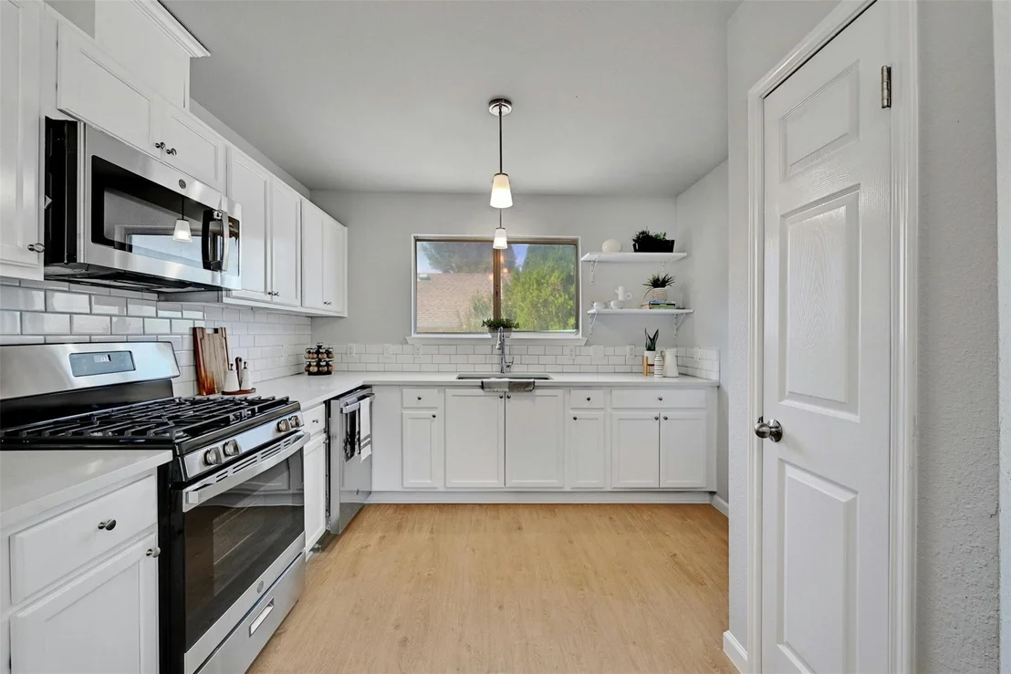 Photo of 5000 Lark Creek CV