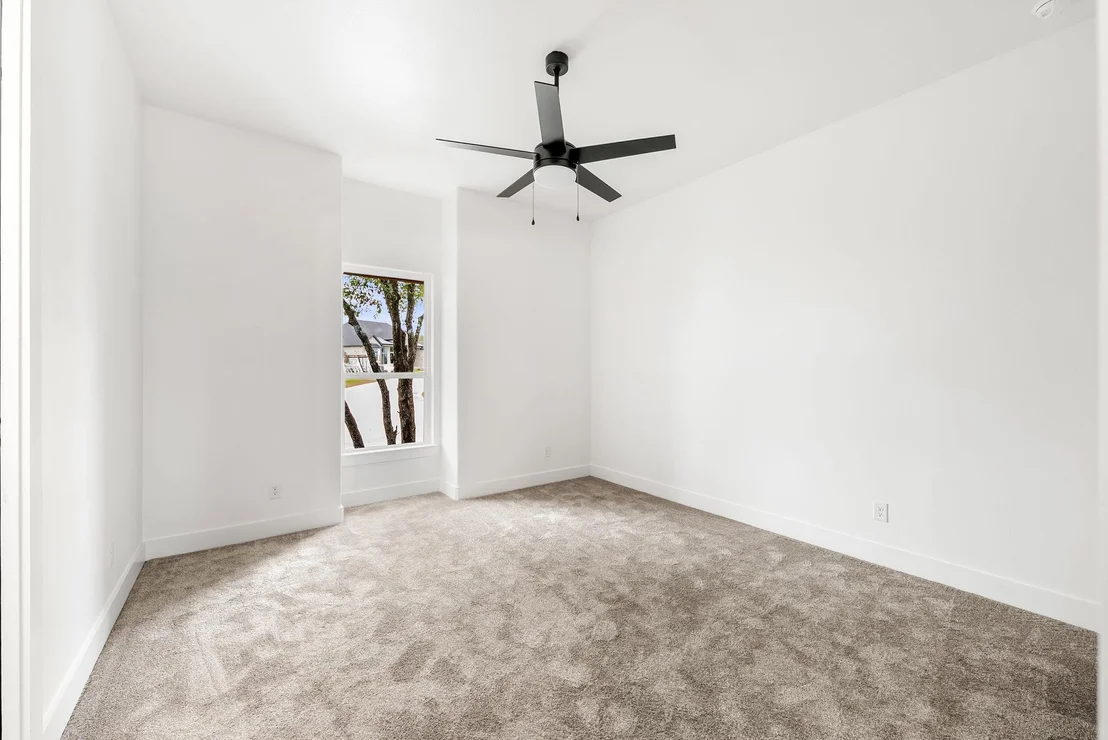 Photo of 517 Vale Pond SPUR