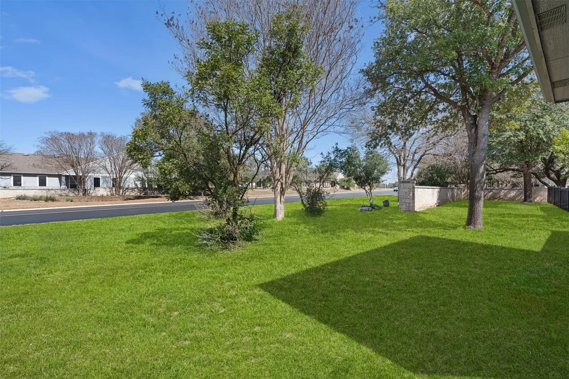 Photo of 225 Winter DR