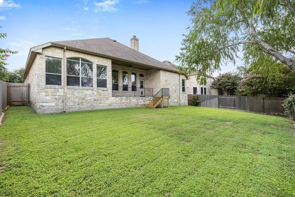 Photo of 492 Ledge Stone DR