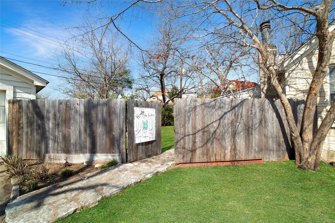 Photo of 2806 Breeze TER
