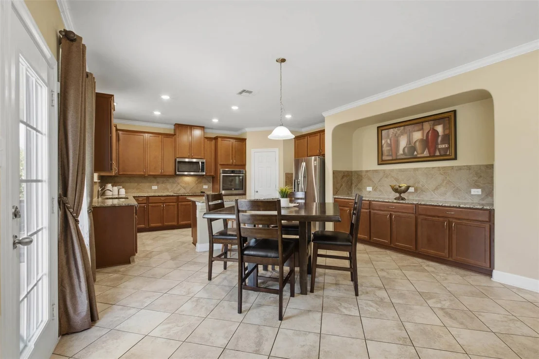 Photo of 626 Landon Samuel LOOP