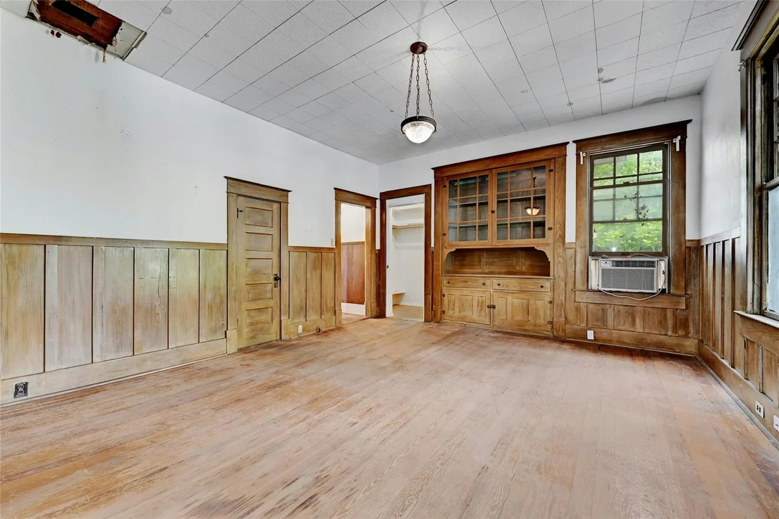 Photo of 1109 Travis Height BLVD