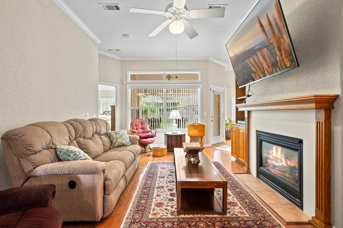 Photo of 107 Stacey LN