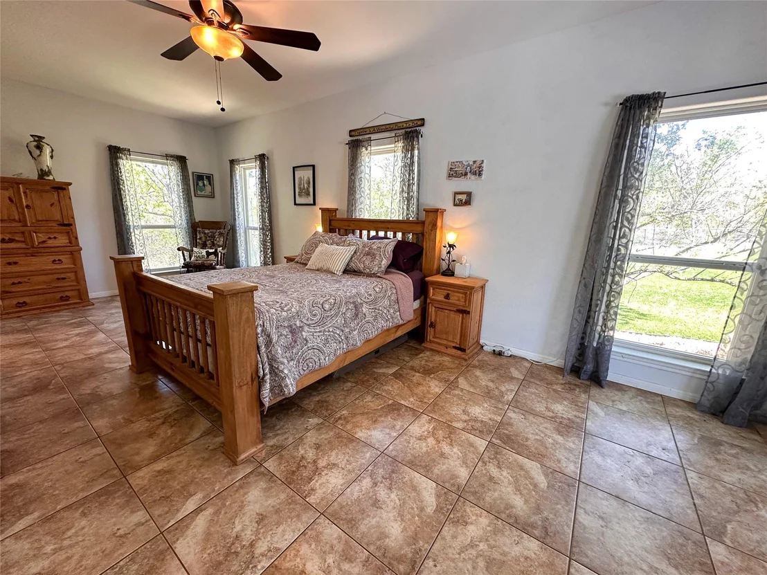 Photo of 368 Woodlands DR