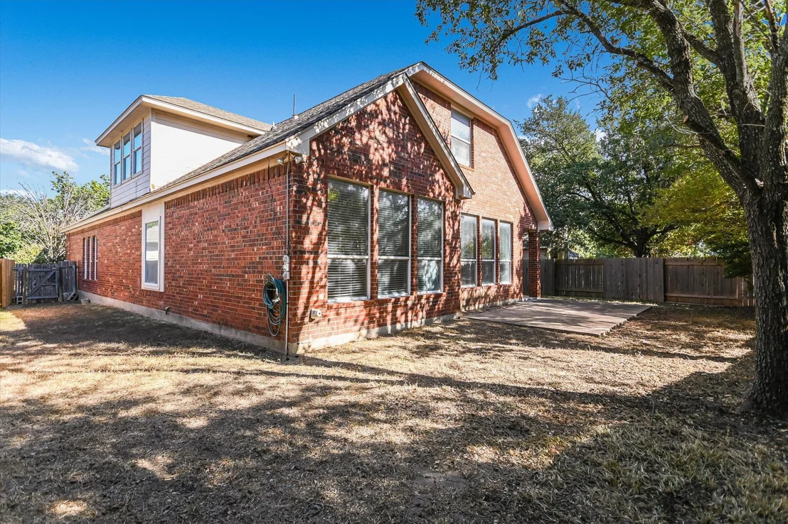 Photo of 1709 Maize Bend DR