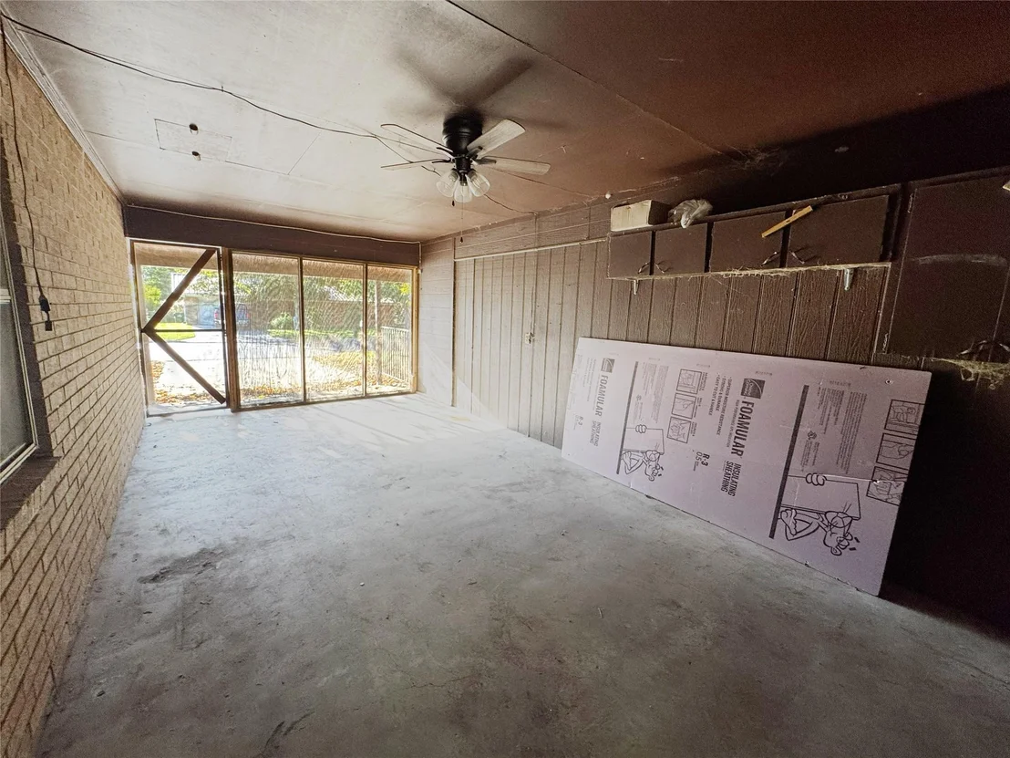 Photo of 305 Highland DR