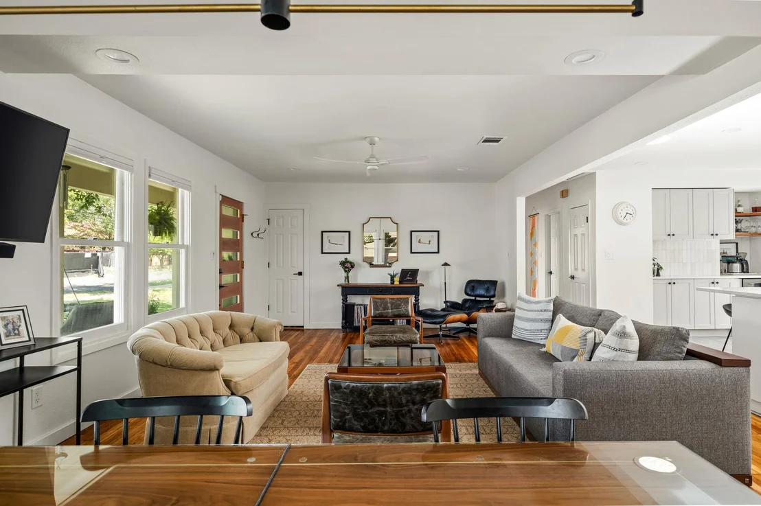 Photo of 909 Ruth Ave
