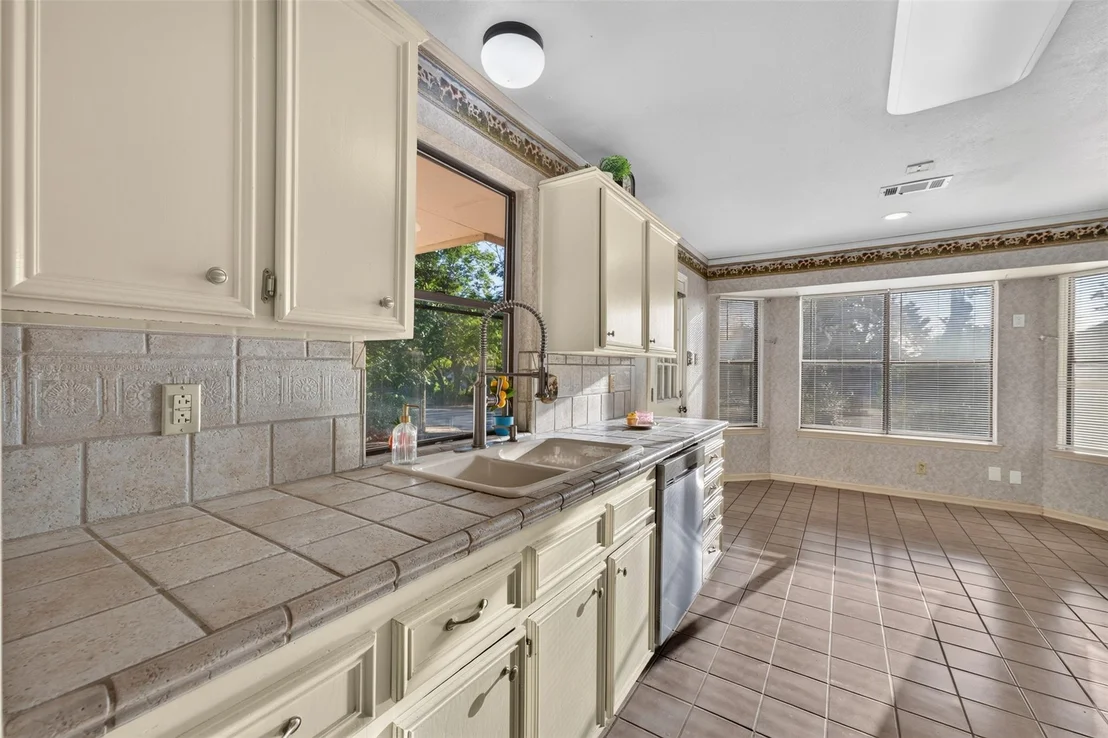 Photo of 114 Wind Ridge DR