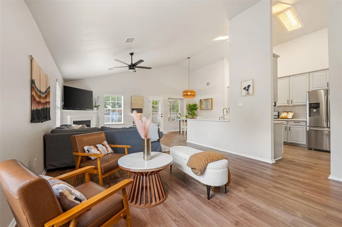 Photo of 3112 Lynnbrook DR