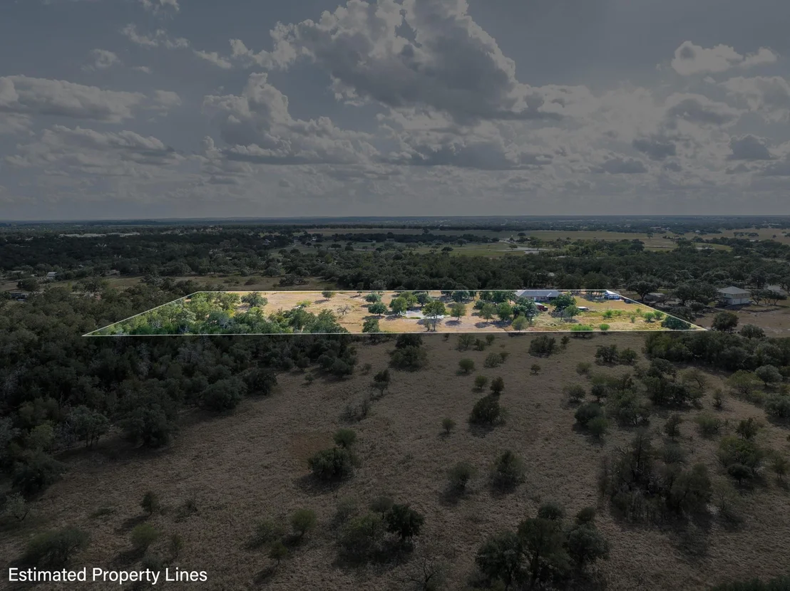 Photo of 1102 Private Road 2332