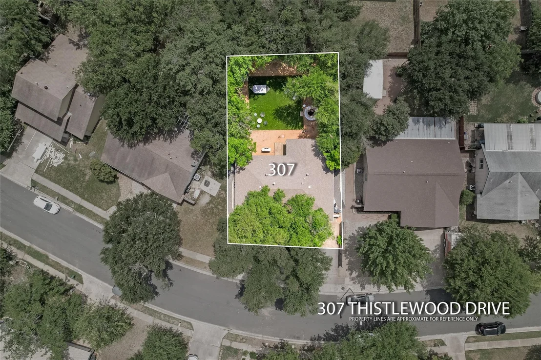 Photo of 307 Thistlewood DR
