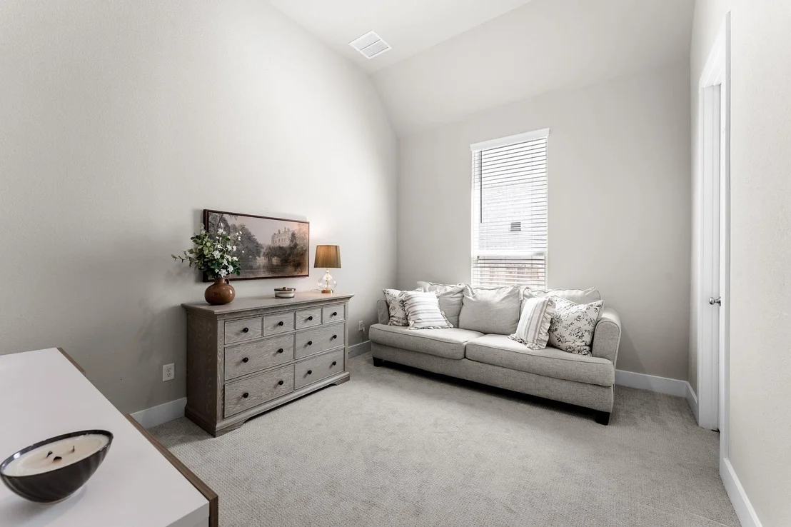 Photo of 416 Crescent Heights DR
