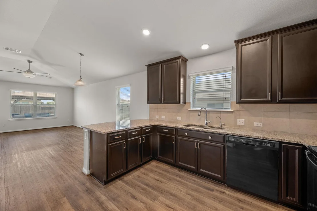 Photo of 113 Evening Dusk DR