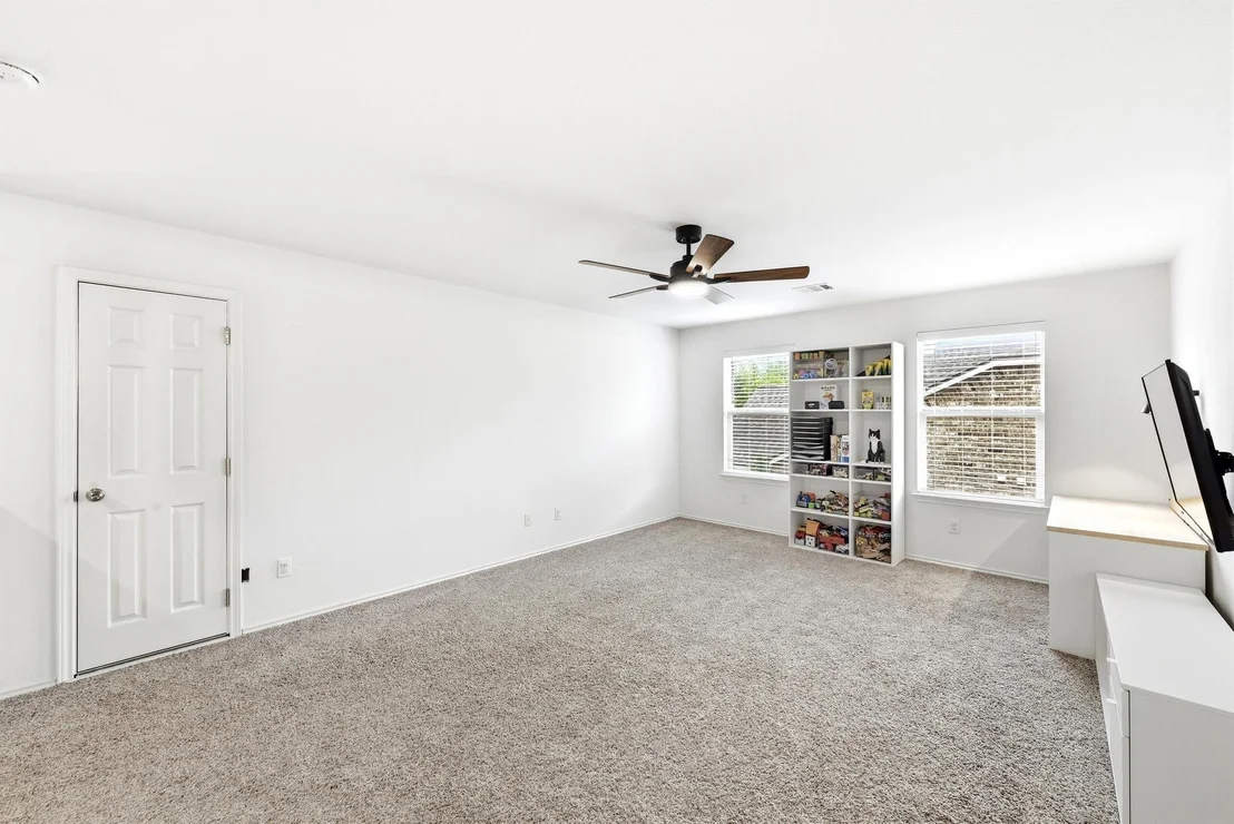 Photo of 184 Coral Stone TRL