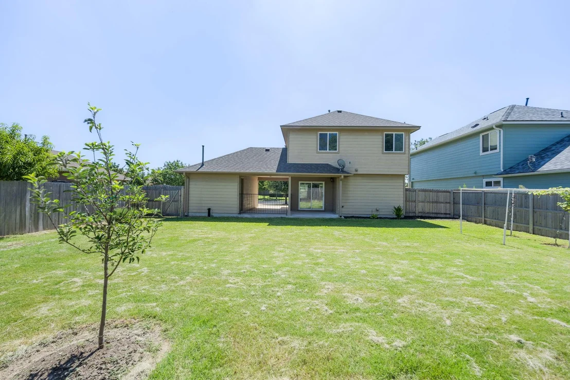 Photo of 212 McCoy LN