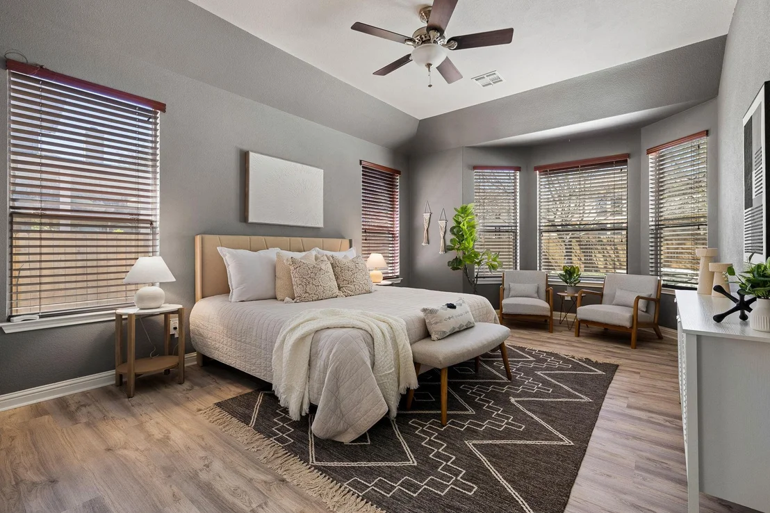 Photo of 801 Zappa DR