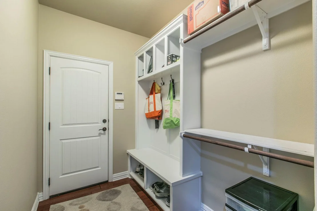 Photo of 1635 Alta Vista LOOP