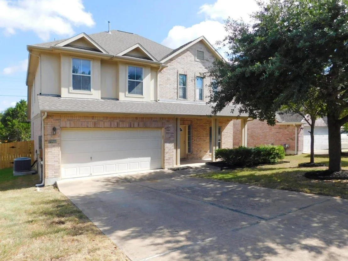 Photo of 1411 Encino DR