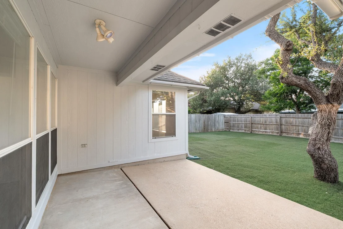 Photo of 2802 Alexander DR
