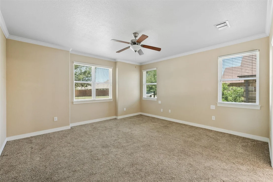 Photo of 100 Magan LN
