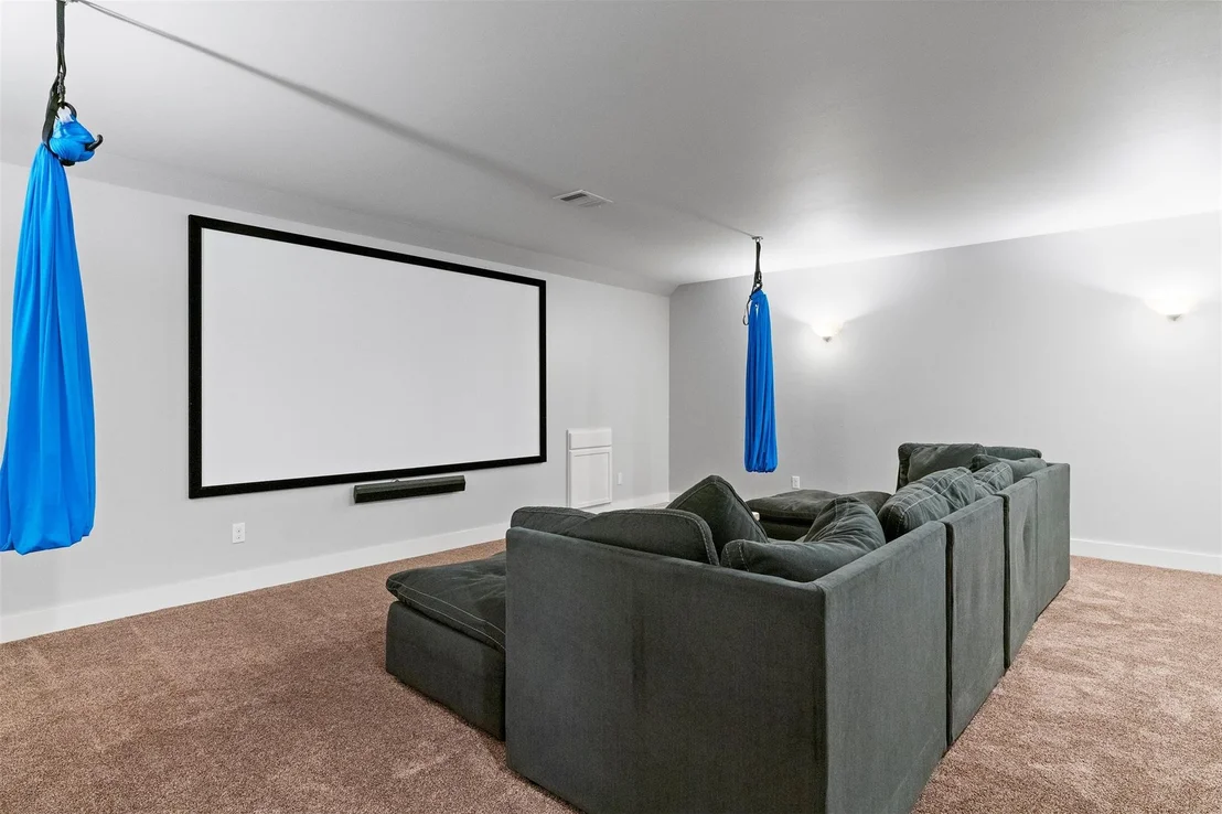 Photo of 617 Chama TRCE