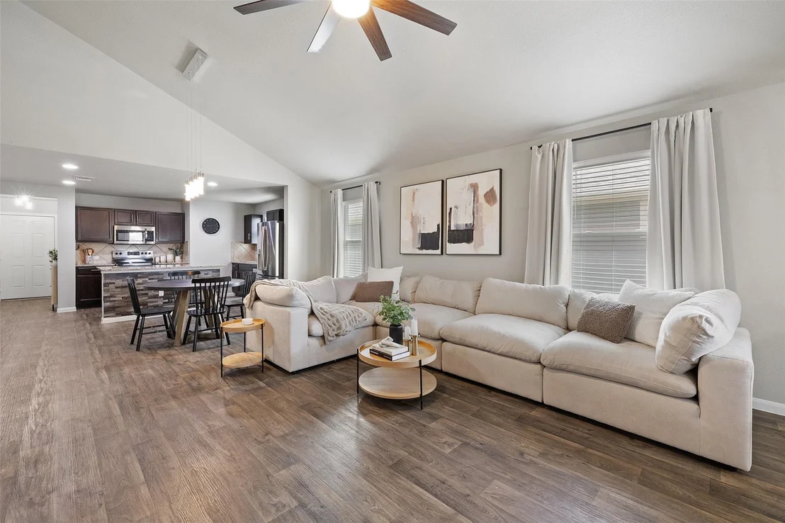 Photo of 104 San Bernard TRL
