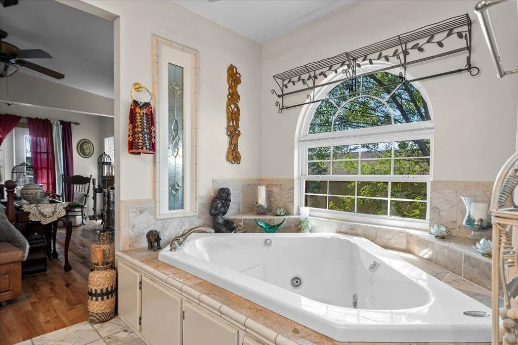 Photo of 3615 Peninsular DR
