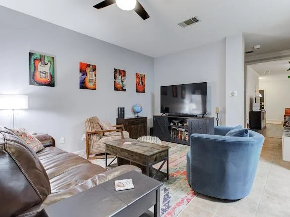 Photo of 2223 Mockingbird DR