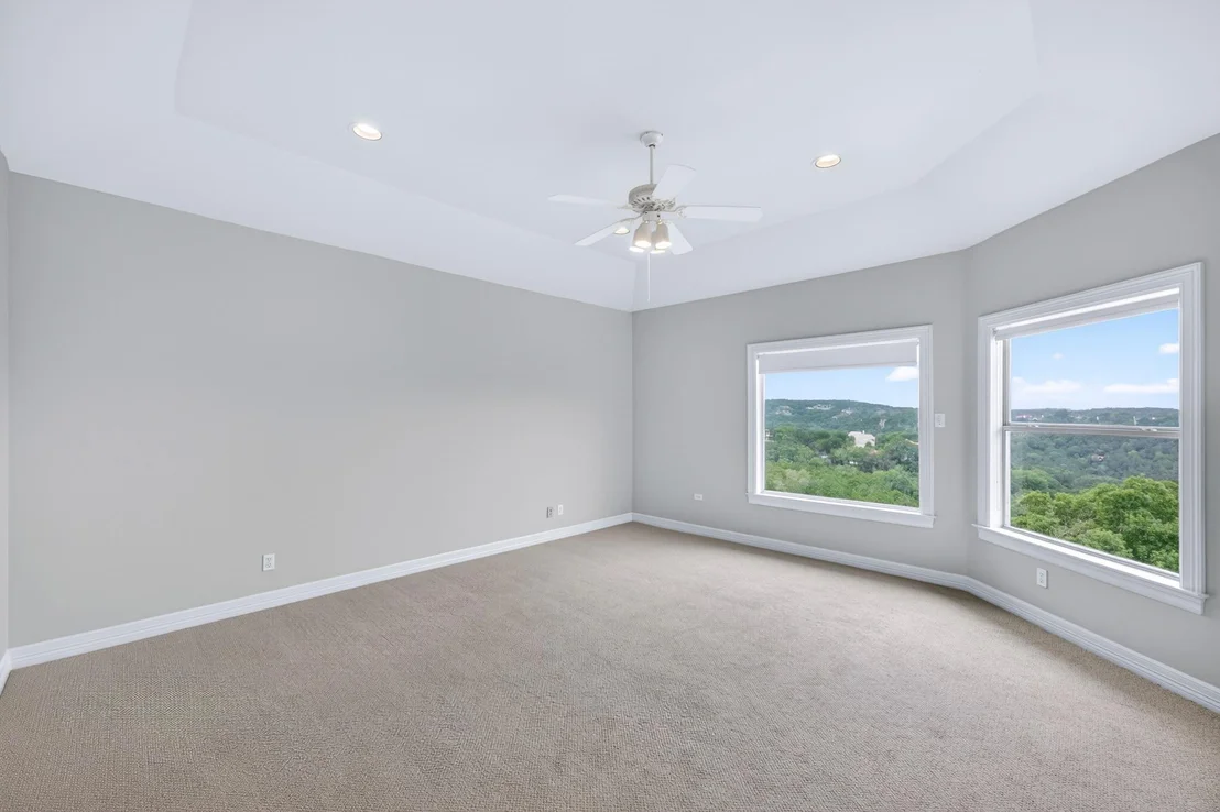 Photo of 804 N Weston LN