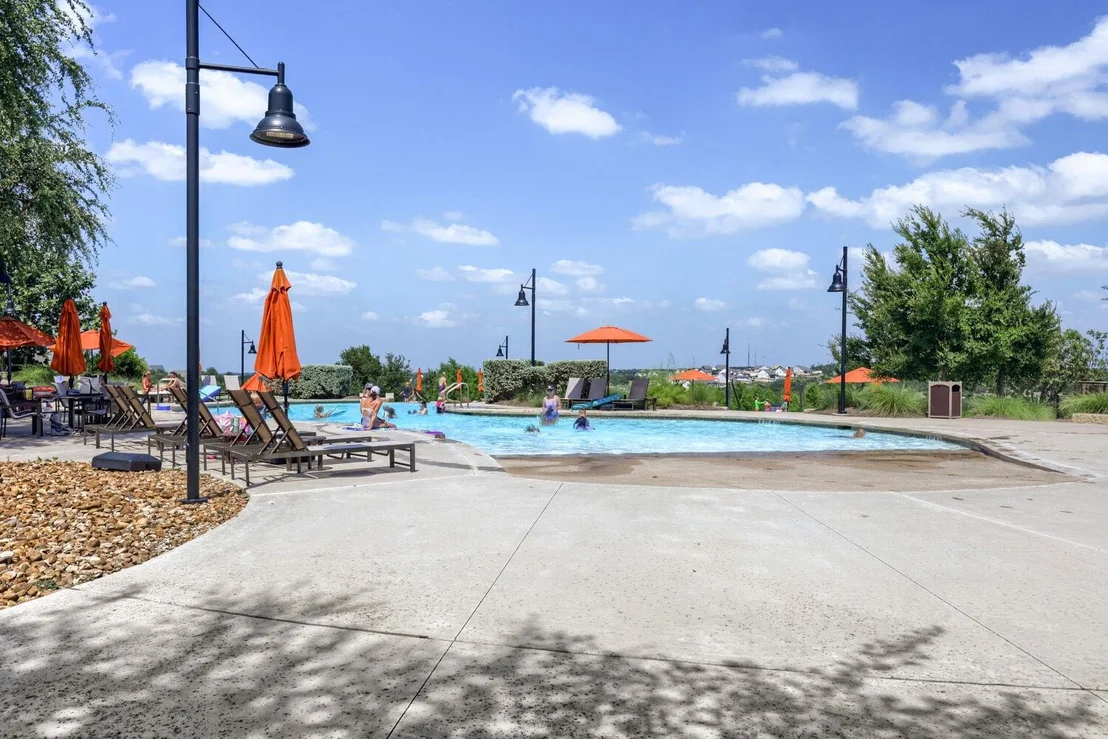 Photo of 967 Iron Willow LOOP