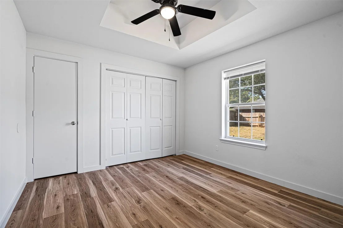 Photo of 419 Bentwood DR
