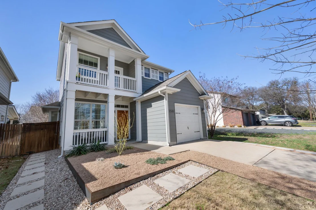 Photo of 2510 Thornton RD