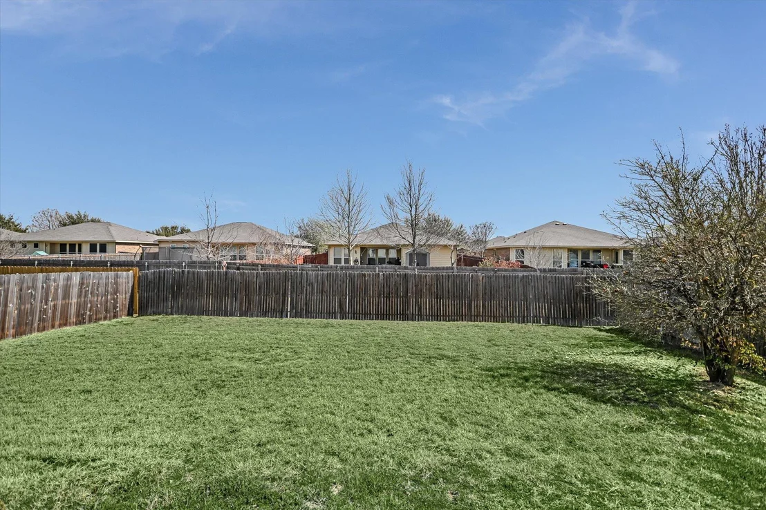 Photo of 222 Herrera TRL
